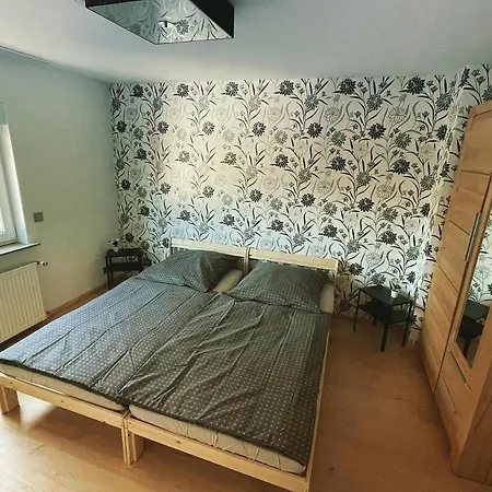 Gehobene Ferienwohnung Im Schoenen Odenwald *